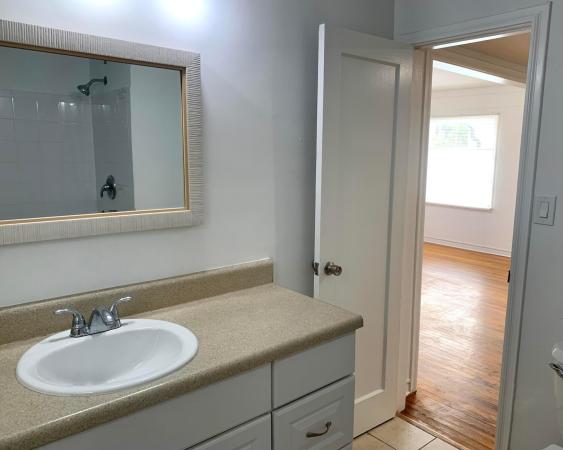 325 NE 21st St, Wilton Manors, Florida 33305, image 1