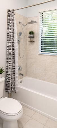 5069 Arancia Ln, Naples, Florida 34142, image 2