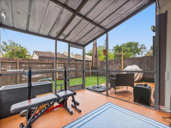 Cedarwoods At Pembroke Lakes, 2331 Peach Ct, Pembroke Pines, Florida 33026, image 2