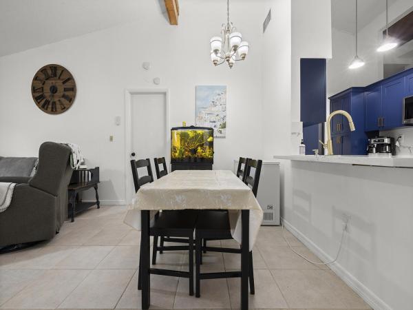 Cedarwoods At Pembroke Lakes, 2331 Peach Ct, Pembroke Pines, Florida 33026, image 1