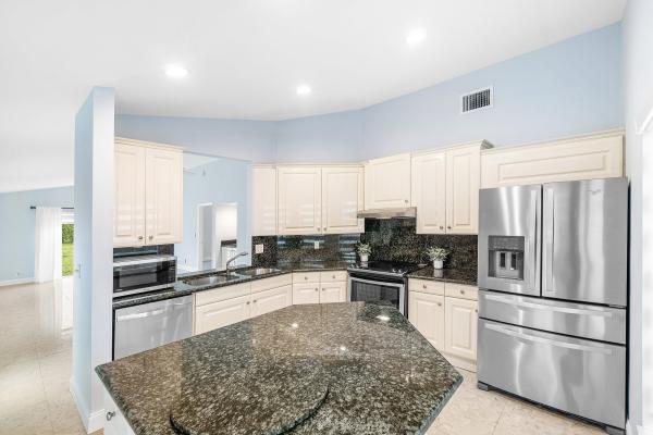 The Courts At Boynton Place, 5713 Boynton Bay Cir, Boynton Beach, Florida 33437, image 1