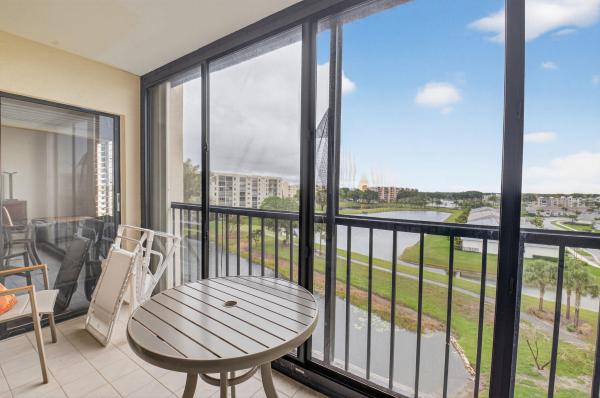 Huntington Lakes 2, 6866 Huntington Ln #607, Delray Beach, Florida 33446, image 1
