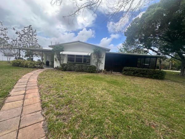 White City, 2829 Rainbow Dr, Fort Pierce, Florida 34981, image 2