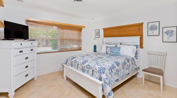 Hillsboro Shores, 2003 Bay Dr, Pompano Beach, Florida 33062, image 3