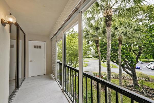 Palmetto At Las Verdes, 5220 Las Verdes Cir #321, Delray Beach, Florida 33484, image 1