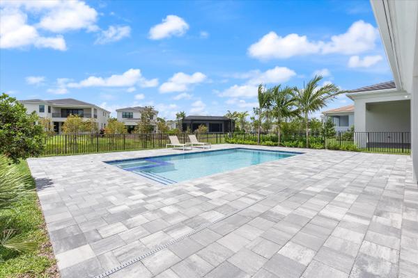 Artistry, 13211 Artisan Cir, Palm Beach Gardens, Florida 33418, image 2