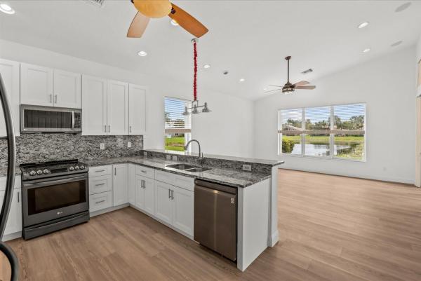 7558 Tarpon Cove Cir, Lake Worth, Florida 33467, image 1