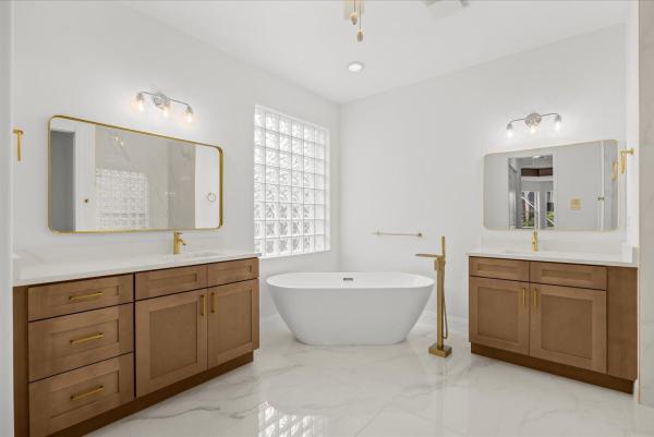 7558 Tarpon Cove Cir, Greenacres, Florida 33467, image 1