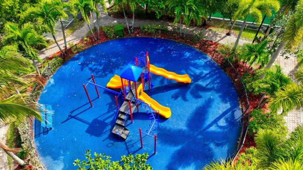 Thousand Oaks, 3167 Laurel Ridge Cir, Riviera Beach, Florida 33404, image 1