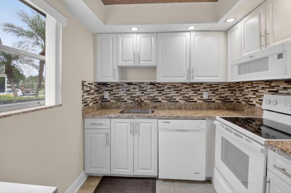 204 Flanders, Delray Beach, Florida 33484, image 1