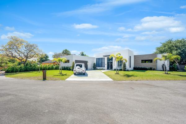 Jacaranda Villas, 1000 SW 93rd Ave, Plantation, Florida 33324, image 1