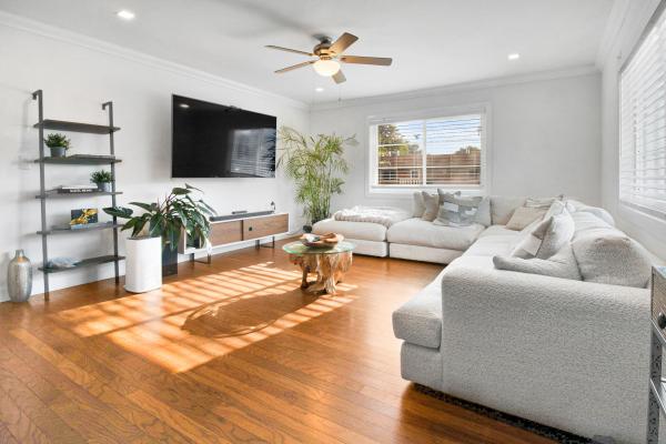 Manor Grove Village, 9 NE 19th Ct #212C, Wilton Manors, Florida 33305, image 3