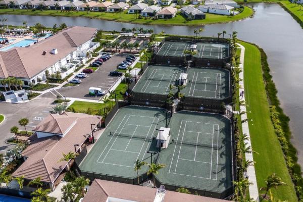Valencia Grand, 9374 Mountain Pine Grv, Boynton Beach, Florida 33473, image 2
