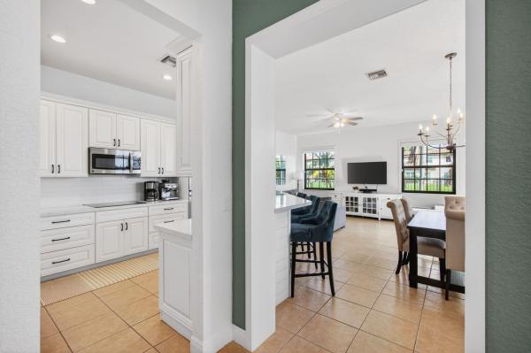 Artesa, 4079 Artesa Dr, Boynton Beach, Florida 33436, image 1