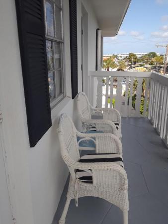 Harbour Towers, 907 Marina Dr #401, North Palm Beach, Florida 33408, image 3