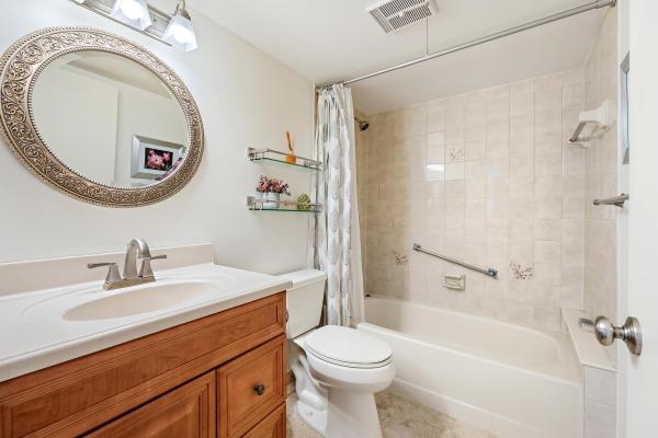 4492 NE Ocean Blvd #F1, Fort Pierce, Florida 34957, image 2