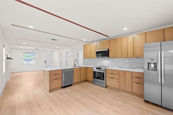 Lakeview Ridge, 818 Briggs St, West Palm Beach, Florida 33405, image 1