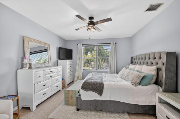 6941 Bruce Ct, Lake Worth, Florida 33463, image 1
