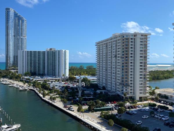 Coastal Towers, 400 Kings Point Dr #1423, Sunny Isles Beach, Florida 33160, image 1