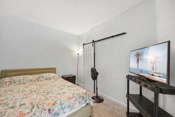 Shoma Townhomes At Royal Palm Beach, 2511 Shoma Dr, Royal Palm Beach, Florida 33414, image 2