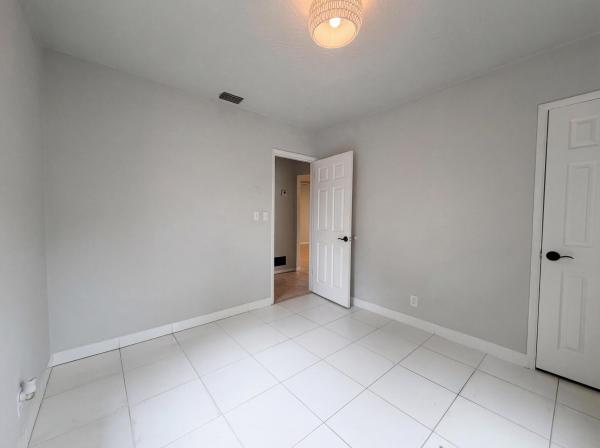 Boynton Hills, 417 NW 2nd St, Boynton Beach, Florida 33435, image 1