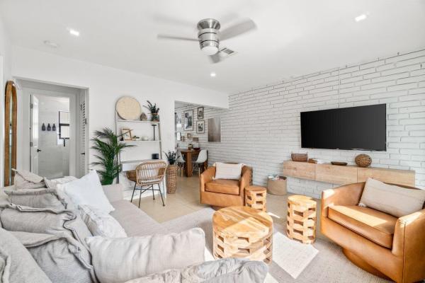 Dell Park, 217 NE 11th St, Delray Beach, Florida 33444, image 1