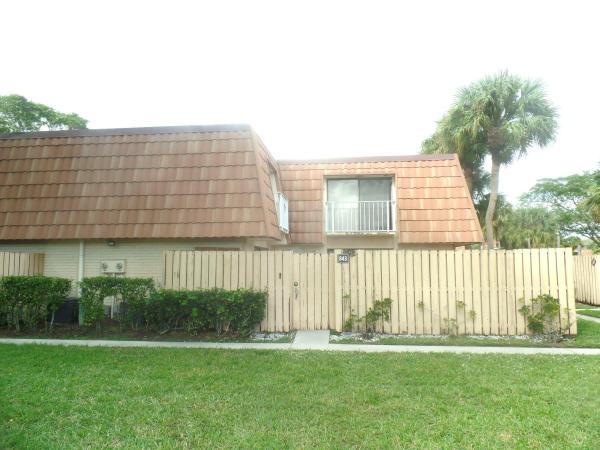 843 Blue Ridge Cir, West Palm Beach, Florida 33409, image 3