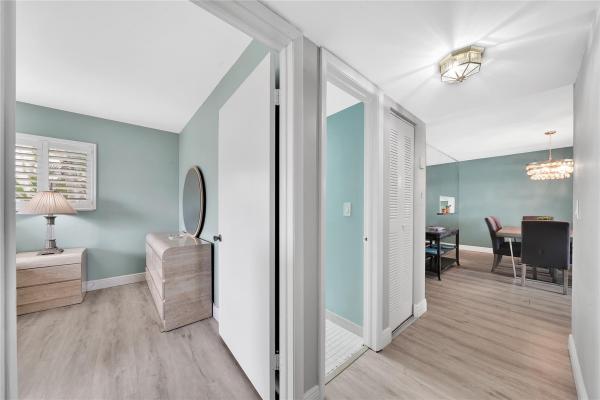 Oleander At Las Verdes, 5250 Las Verdes Cir #210, Delray Beach, Florida 33484, image 1