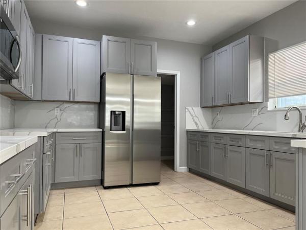 Bali At Oasis, 349 NE 36th Ter, Homestead, Florida 33033, image 1