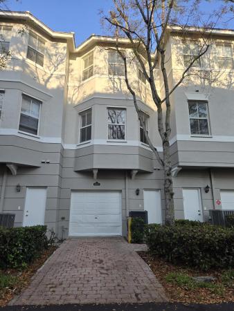 Shoma Townhomes At Royal Palm Beach, 3511 Shoma Ln, Royal Palm Beach, Florida 33414, image 1