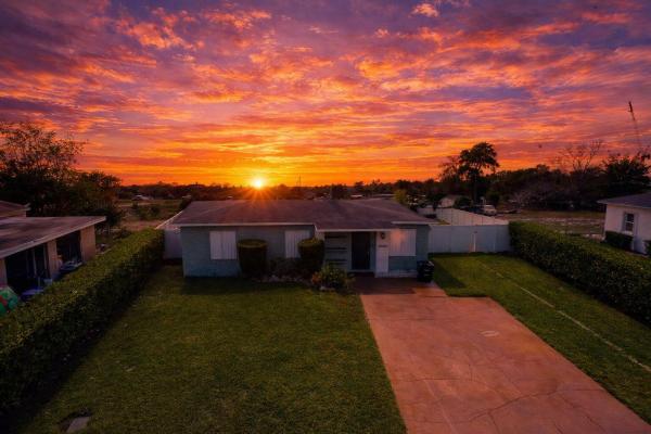Lauderdale Manors, 1648 NW 13th St, Fort Lauderdale, Florida 33311, image 1