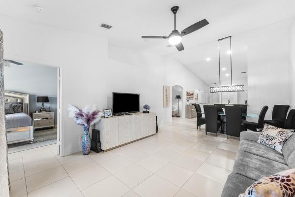 Bridgeport At Baywinds, 9463 Swansea Ln, West Palm Beach, Florida 33411, image 1