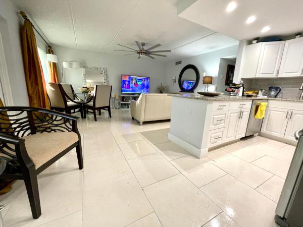 Regal Palms, 3200 Springdale Blvd #107, Palm Springs, Florida 33461, image 1