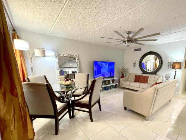 Regal Palms, 3200 Springdale Blvd #107, Palm Springs, Florida 33461, image 3