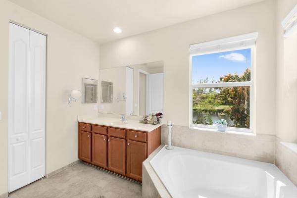 Capistara, 4684 Veteran Ter, Lake Worth, Florida 33463, image 3