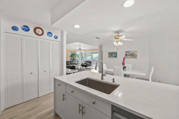 664 Forsyth St #6, Boca Raton, Florida 33487, image 2