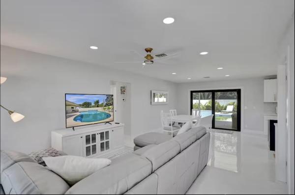 Tropic Palms, 521 Curlew Rd, Delray Beach, Florida 33444, image 1