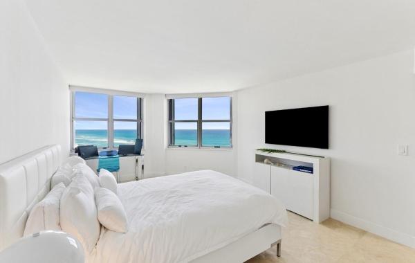 Corniche, 5200 N Ocean Dr #1401, Riviera Beach, Florida 33404, image 1