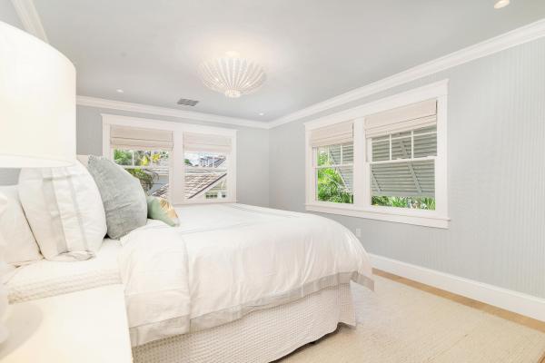 Poinciana Park, 142 Seabreeze Ave, Palm Beach, Florida 33480, image 2