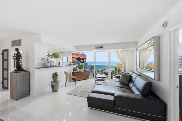 Embassy Tower, 2715 N Ocean Blvd #PH-D, Fort Lauderdale, Florida 33308, image 1