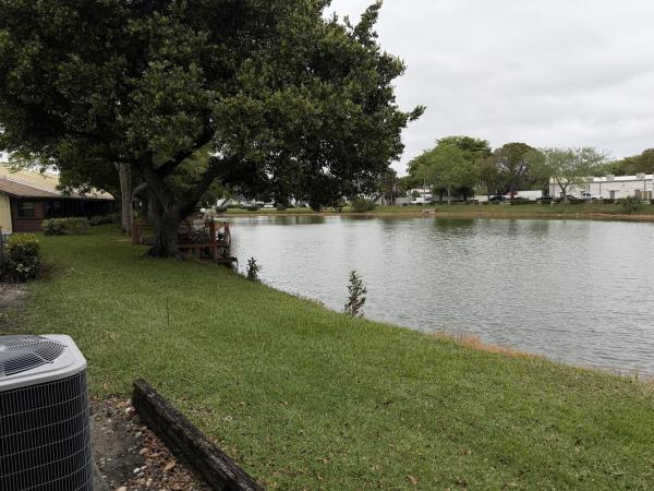 Woodlake Isles, 705 Banks Rd, Margate, Florida 33063, image 2