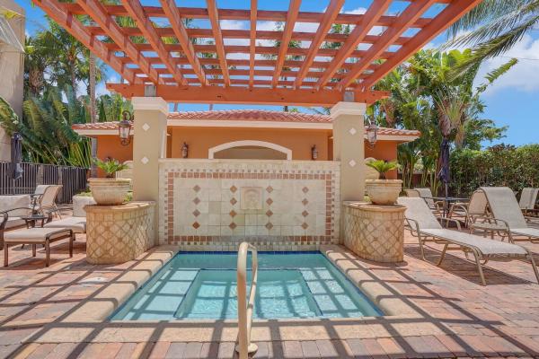 Montecito Palm Beach, 616 Clearwater Park Rd #LP4, West Palm Beach, Florida 33401, image 2