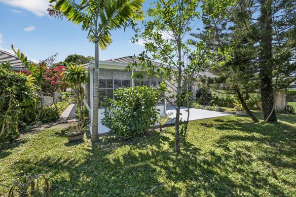 Sun Terrace At Lake Catherine, 1065 Bedford Ave, Palm Beach Gardens, Florida 33403, image 1