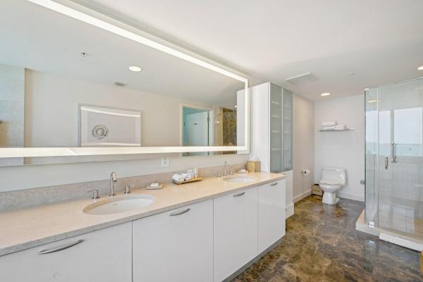 The Q Club Resort & Residences, 505 N Fort Lauderdale Beach Blvd #818, Fort Lauderdale, Florida 33304, image 1