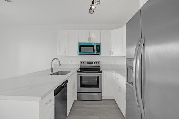 Ford's Manor, 1255 NW 27th Ave, Pompano Beach, Florida 33069, image 1