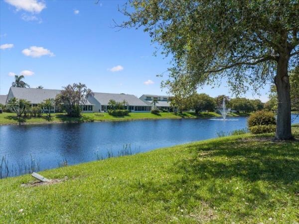 Tropical East, 2538 SE Tropical East Cir, Port St. Lucie, Florida 34952, image 2