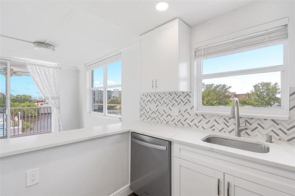 Intracoastal Tower, 1505 N Riverside Dr #404, Pompano Beach, Florida 33062, image 2