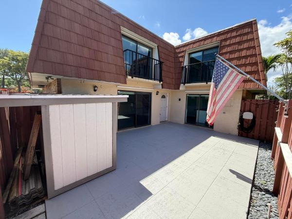 Lakeside Townhomes, 1420 Augusta Cir #125, Delray Beach, Florida 33445, image 1