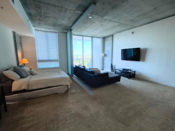 The Edge, 300 S Australian Ave #1215, West Palm Beach, Florida 33401, image 1