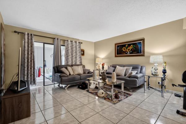 Topaz South, 3990 NW 42nd Ave #Apt 304, Lauderdale Lakes, Florida 33319, image 1